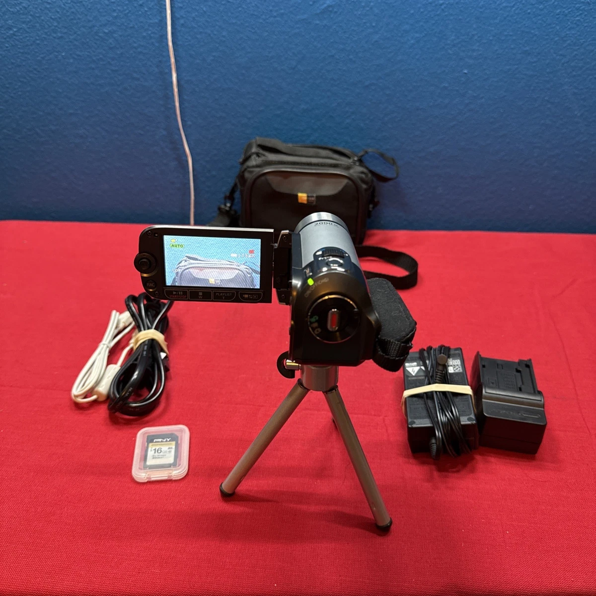 Caméscope Canon Legria FS305 - Compact, Zoom 1800x, Occasion Parfait état