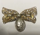 Miriam Haskell Oval Pearl & Gold Filigree Bow Brooch. Pre-owned/vintage