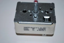 MAYTAG MAGIC CHEF CROSLEY Range Oven Infinite Switch 7403P372-60 or 812616