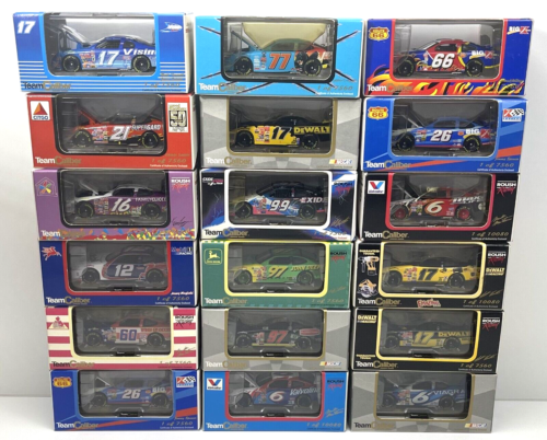 Lot of 18 - Team Caliber - NASCAR - 2000 Ford Taurus - 1:64 Scale - New - Picture 1 of 6