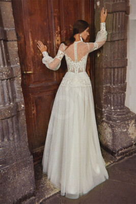 Boho Puffy Sleeve Dot Tulle Lace Wedding Dresses LongSleeve Vintage Buttons Back | eBay Boho Puffy Sleeve Dot Tulle Lace Wedding Dresses LongSleeve Vintage Buttons Back | eBay