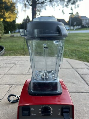 バイタミックス Vitamix VM0103 レッド Vitamix Blender Model VM0103 Creations II Red W/48oz Pitcher