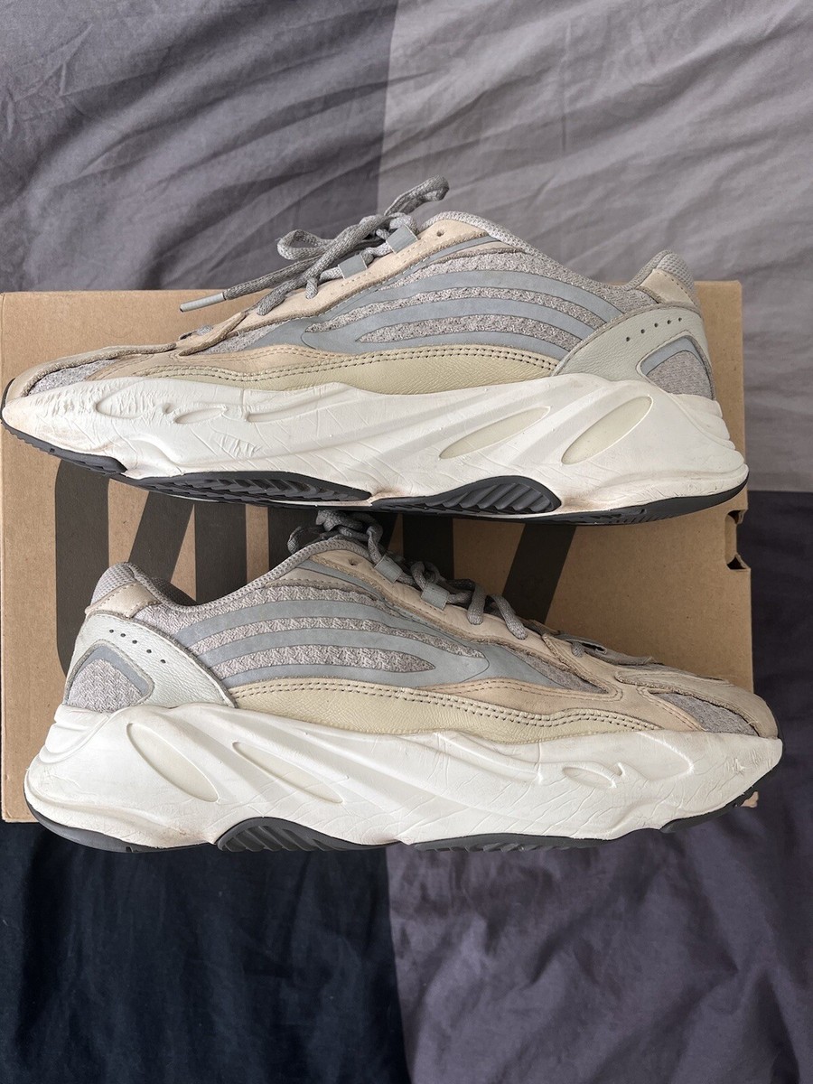 yeezy boost 700 v2 cream on feet