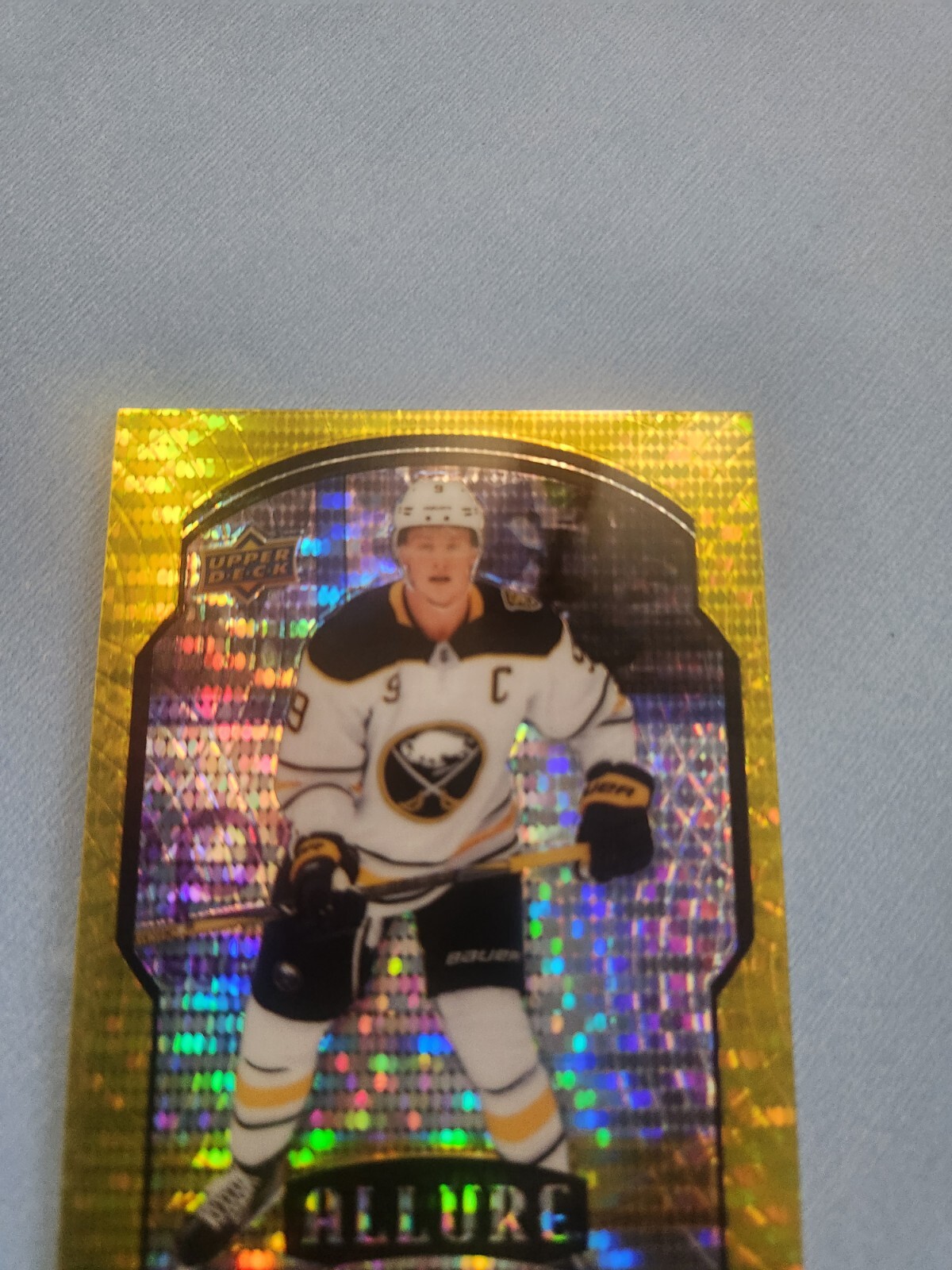 jack eichel 2020/21 U.D YELLOW  ALURE #68 SABERS/VEGAS