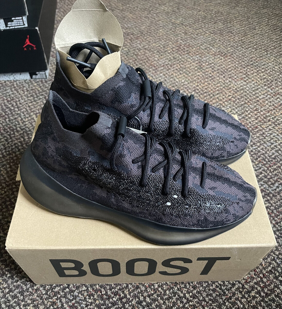 Adidas Yeezy Boost 380 Onyx Non-Reflective - FZ1270 - Size Adidas Yeezy Boost 380 Onyx Non-Reflective - FZ1270 - Size
