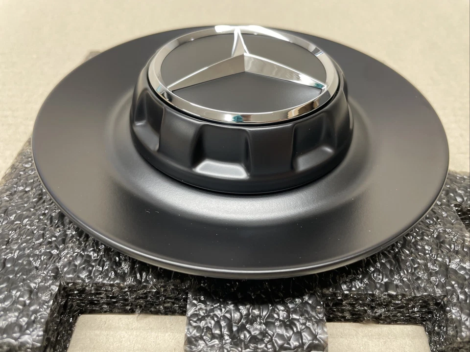 NEW Mercedes Benz C63s E63s CLS63s AMG Matte black center cap wheel hub cover Foto 4 de 4