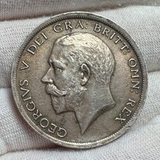 George V 1915.925 silver half crown coin. AU Condition with Lustre 