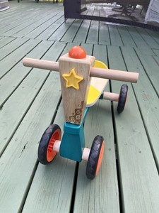 B. Toys Smooth Rider Wooden Toddler Balance Bike Teal/Yellow VERY GOOD