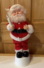 1988 Telco Original Motion-ettes of Christmas 16” Musical Santa Claus Works Box