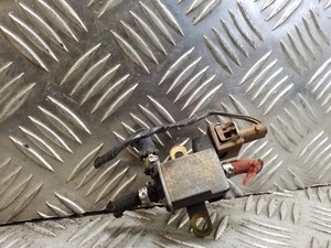 Volkswagen PASSAT B4 1995 Diesel 66kW Turbolader Druckwandler Magnetventil