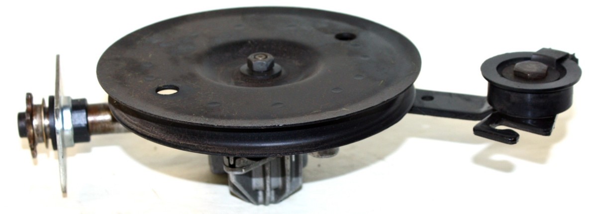 MTD Walk Behind Self Propelled Transaxle / Transmission: 917-0417B