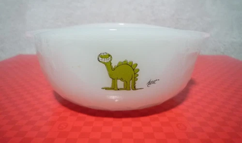 VINTAGE FIRE KING "GROG" BC COMICS JOHNNY HART CAVEMAN MILKGLASS 5" BOWL