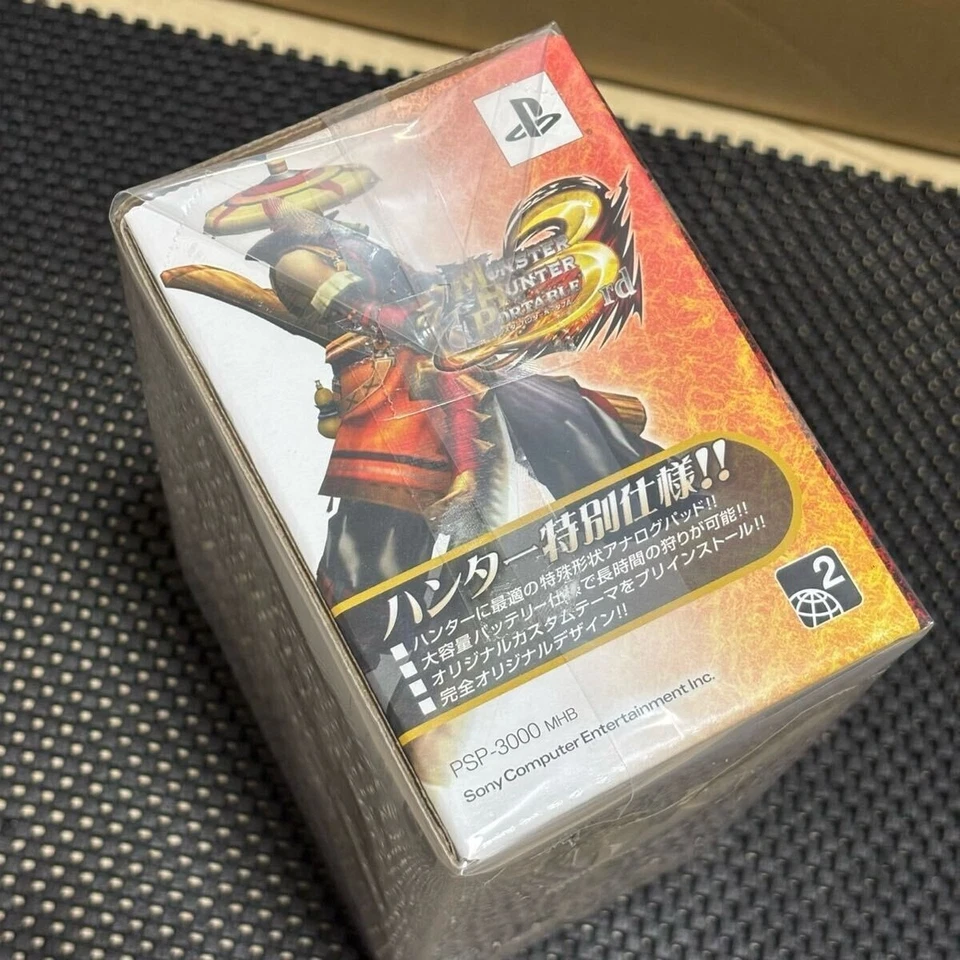 Sealed SONY PSP Playstation Portable Monster Hunter 3rd Hunters PSP -3000 MHB - Image 4 of 4