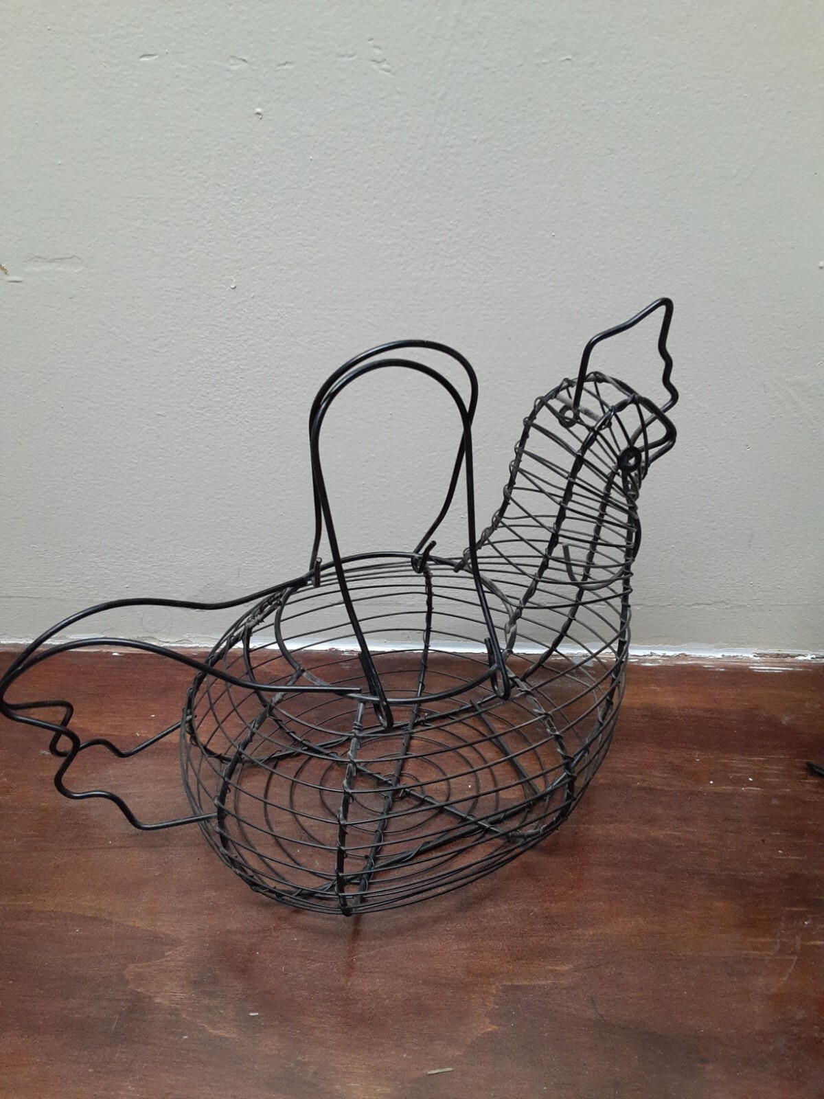 Vintage Wire Chicken Egg Basket with Handles Rustic Farmhouse Country
