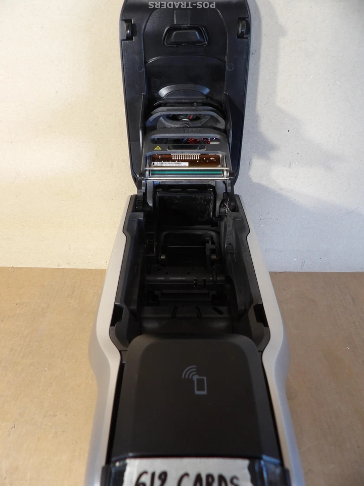 Zebra ZC300 Card Printer ZC31-000C000EM00 LAN - 612 CARDS - ERROR / NO RIBBON - Bild 4 von 4