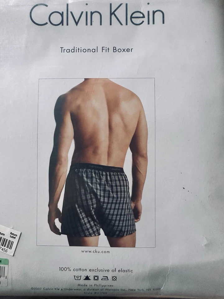 Calvin Klein Men’s Traditional Fit Boxer Sz 34 Gray Striped VTG 2007 NWT - Image 2 of 4