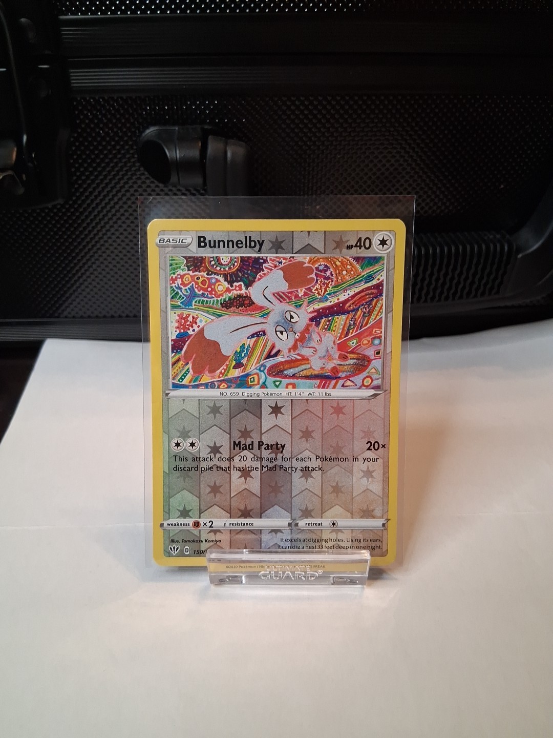 Bunnelby 150/189 SWSH03: Darkness Ablaze Reverse Holo