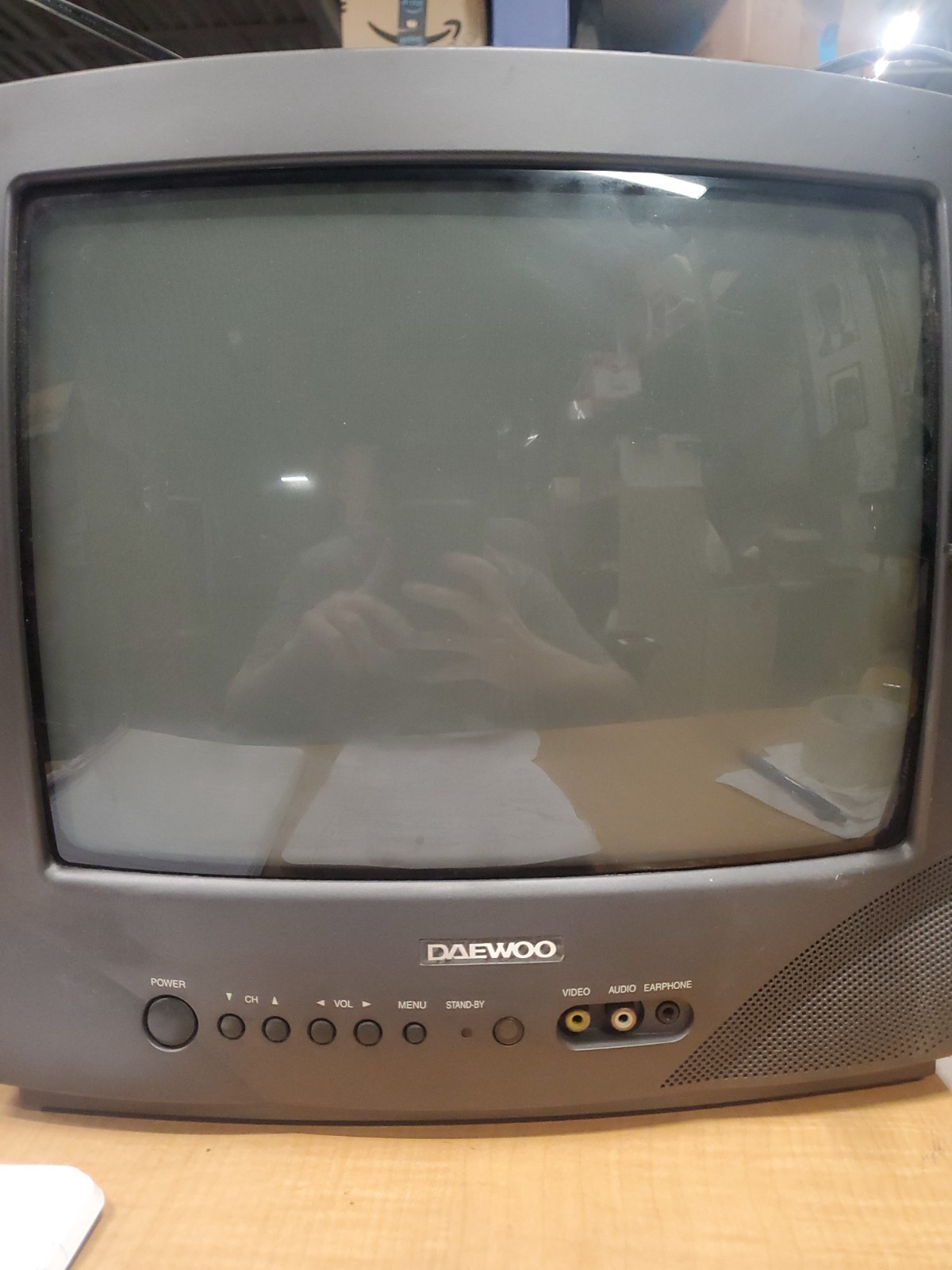 Daewoo 13" Color TV  Model DTQ-13P3FC