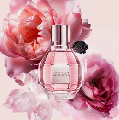 Viktor & Rolf Flowerbomb 3.4oz Women's Eau de Parfum for sale