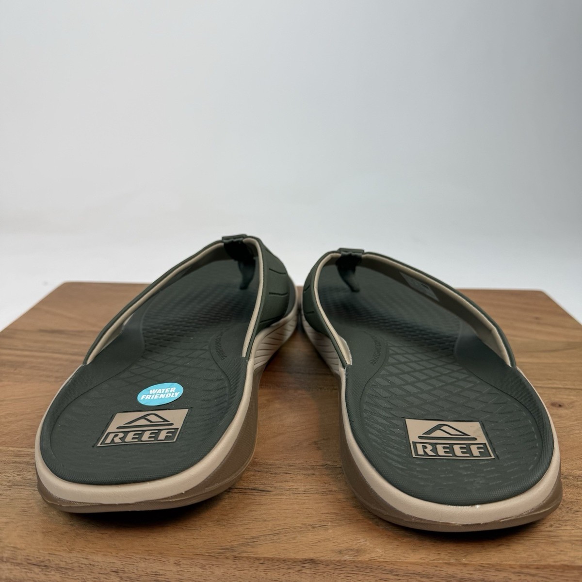 NWT Men’s Reef The Deckhand Flip Flops Sandals Olive Green Size 9 $75 Men main image 2