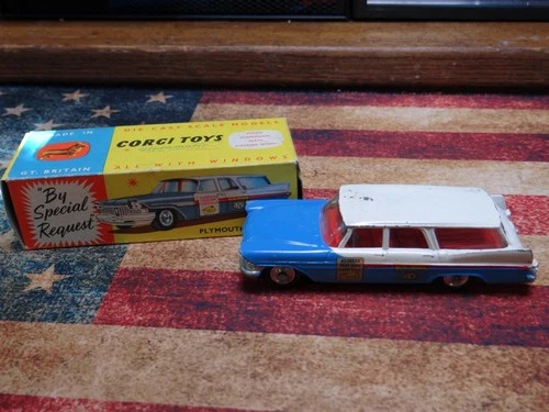 Vintage Corgi Toys 434 Plymouth Sports Suburban Mail Truck in Box Great Britain