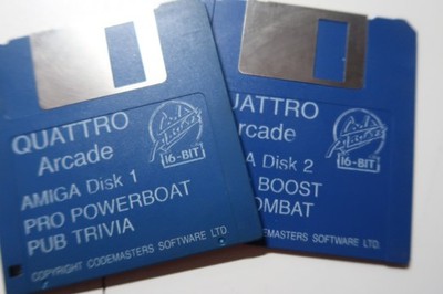 Quattro Codemasters ~ Amiga Spiel getestet & nur funktionierende Festplatte