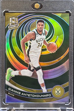 GIANNIS ANTETOKOUNMPO 2022-23 Panini Spectra Gold #'d 5/10!!! Bucks!!!