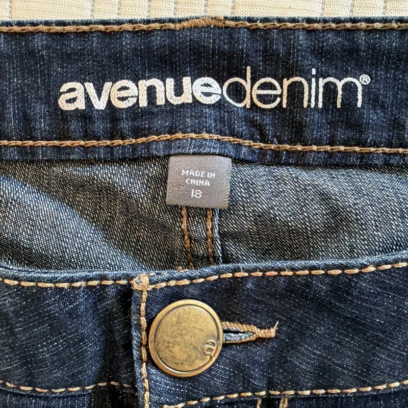Avenue Denim Size 18