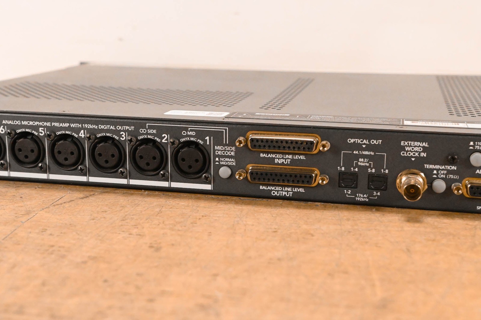 Mackie ONYX-800R 8-Channel Analog Mic Preamp w/ 192kHz Digital Output CG01UB1