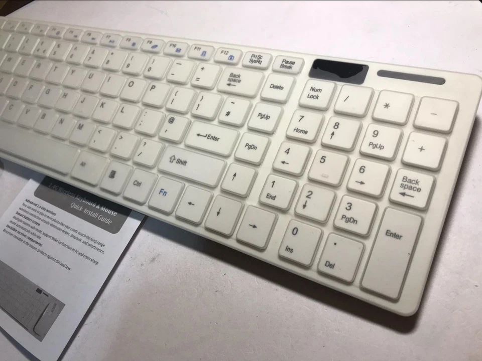 White Wireless Keyboard with Number Pad and Mouse for HP All-in-One 24-g029na - Image 4 of 4