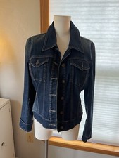 DKNY Size M Jean Jacket Blue 100 Cotton Blue Denim Medium Wash Jacket