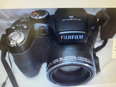 Fujifilm FinePix 2個セット FUJIFILM FINE PIX S294OWM 18X OPTIC 28-504 MM 14 MEGA PIXEL
