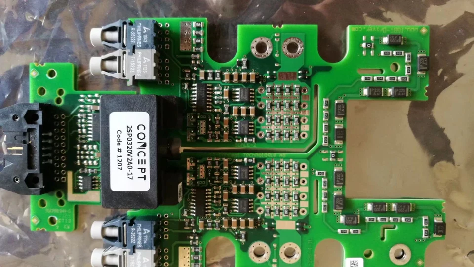 1PCS  CONCEPT   2SP0320V2A0-17  IC GATE DRVR HALF-BRIDGE MODULE NEW .DHL - Image 3 of 4
