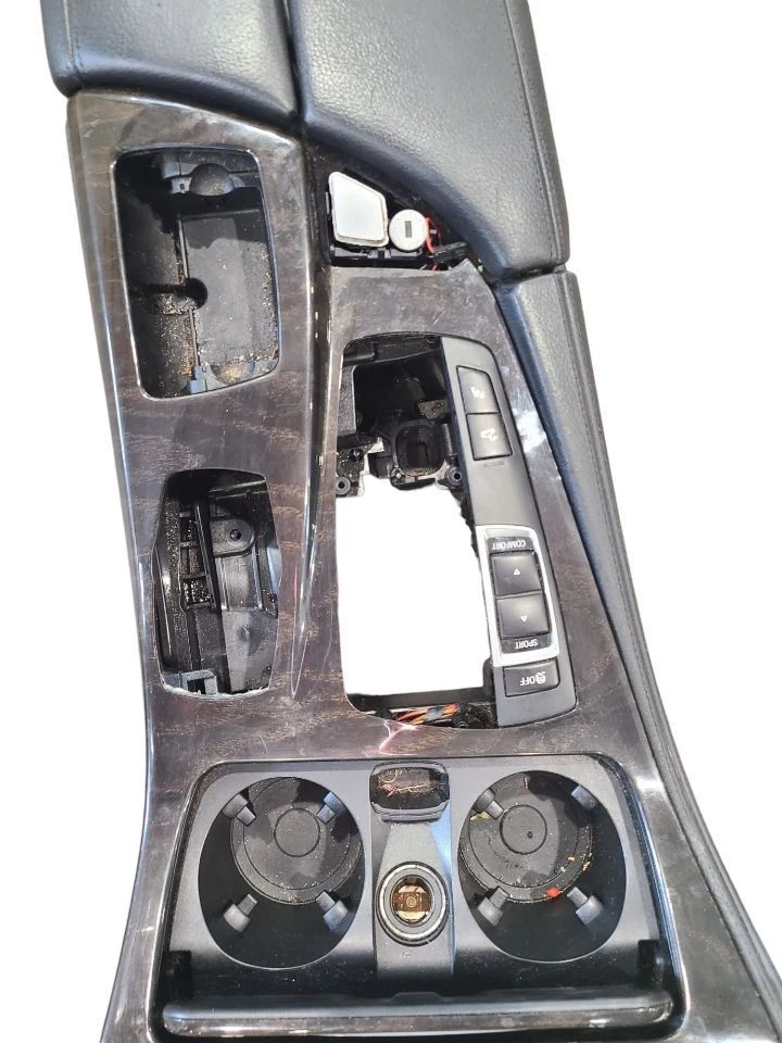 Console Front Floor Leather Without Rear Audio Fits 12-16 BMW 535i 615178 - Image 3 of 4