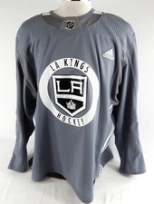 2022 Los Angeles Kings Matt Roy #3 Game Used Grey Practice Jersey 56 744