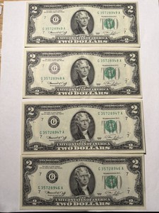 ⭐ Lot of 4 — 1976 $2 Federal Reserve Notes – Uncirculated Condition