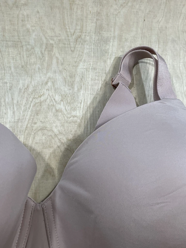 SOMA Vanishing 360 Perfect Coverage Lightly Lined Underwire Bra Size 44D Beige - Image 3 of 4