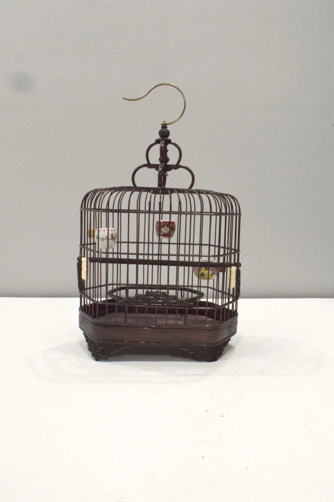 Chinese Wicker Birdcage Porcelain Water Food Bowls