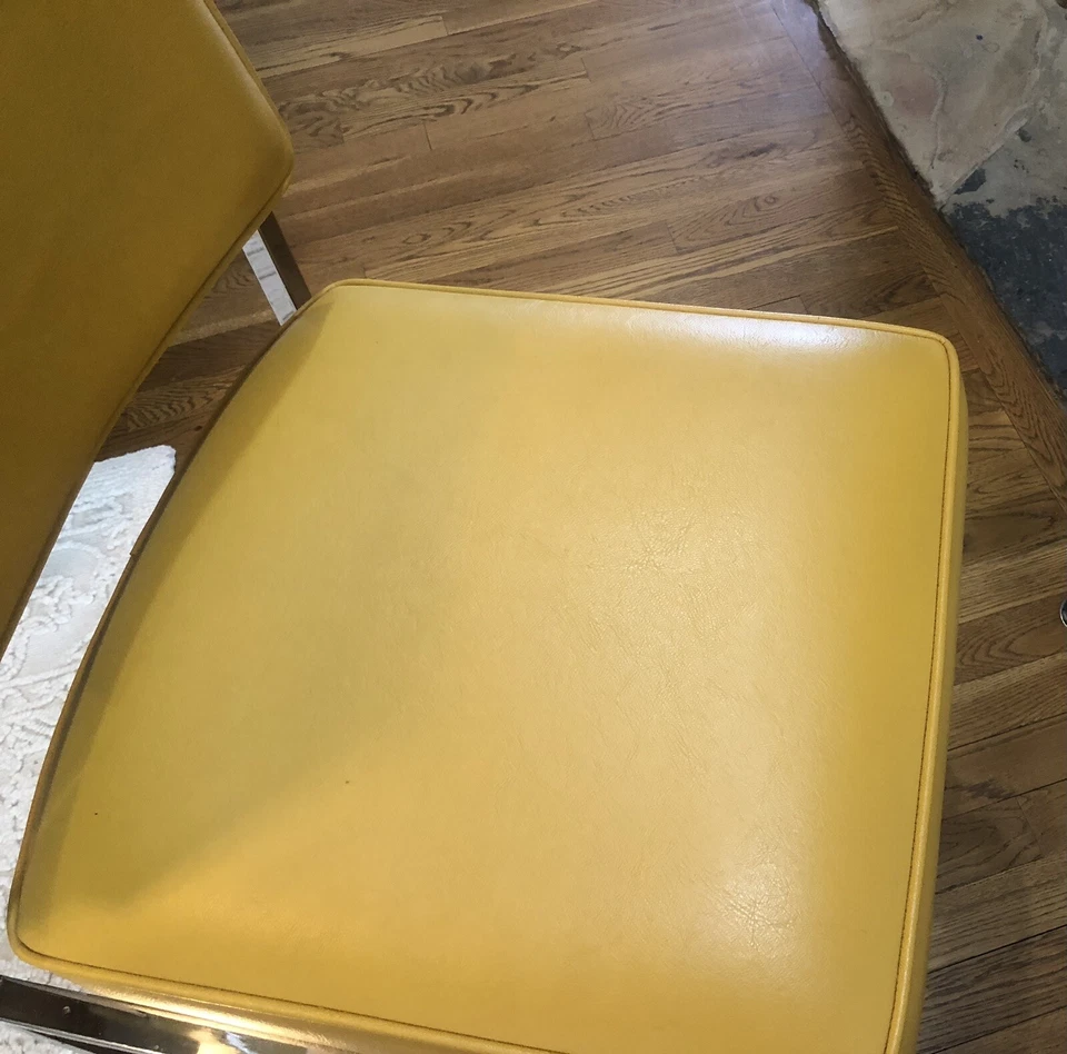 Silla Sturgis vintage mediados de siglo moderna vinilo amarillo años 60’s Foto 4 de 4