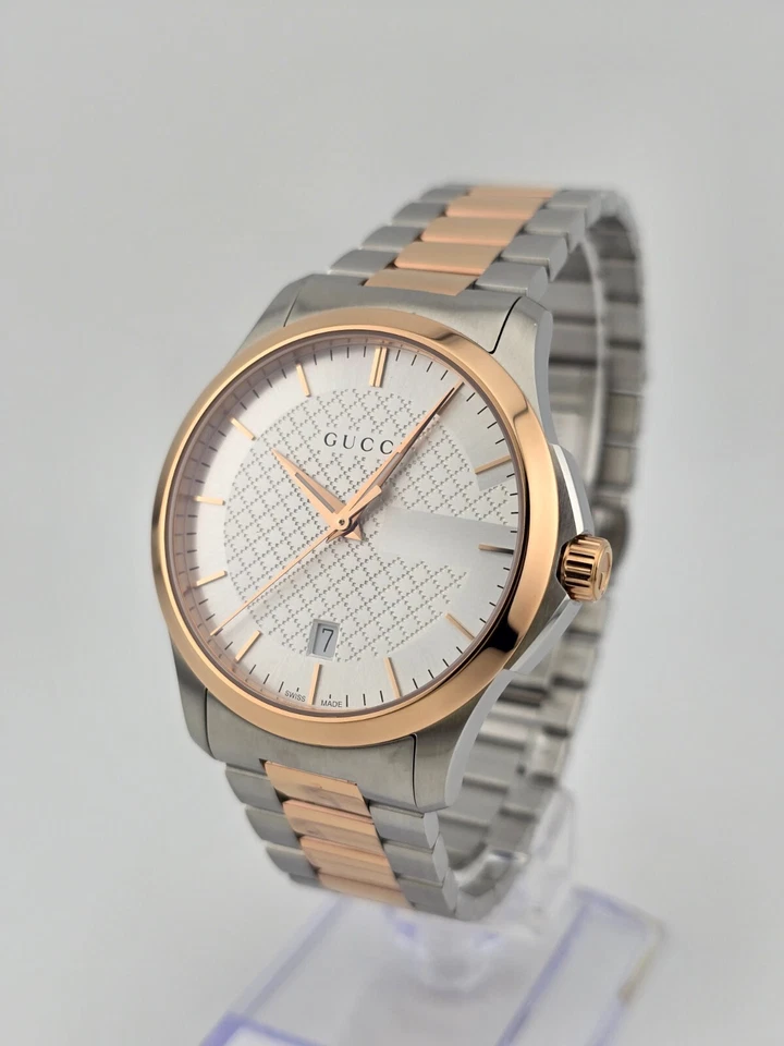 Reloj Gucci Hombre G-Timeless Dos Tonos Acero Inoxidable - YA126473 ($1170 Precio de venta sugerido por el fabricante) Foto 2 de 4