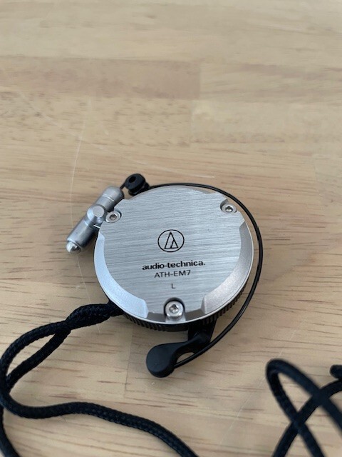 オーディオテクニカ　ATH-EM7（再生産版）　未使用・未開封新品　ペルソナ３ Amazon.co.jp: オーディオテクニカ ATH-EM7X ペルソナ3 : ホビー