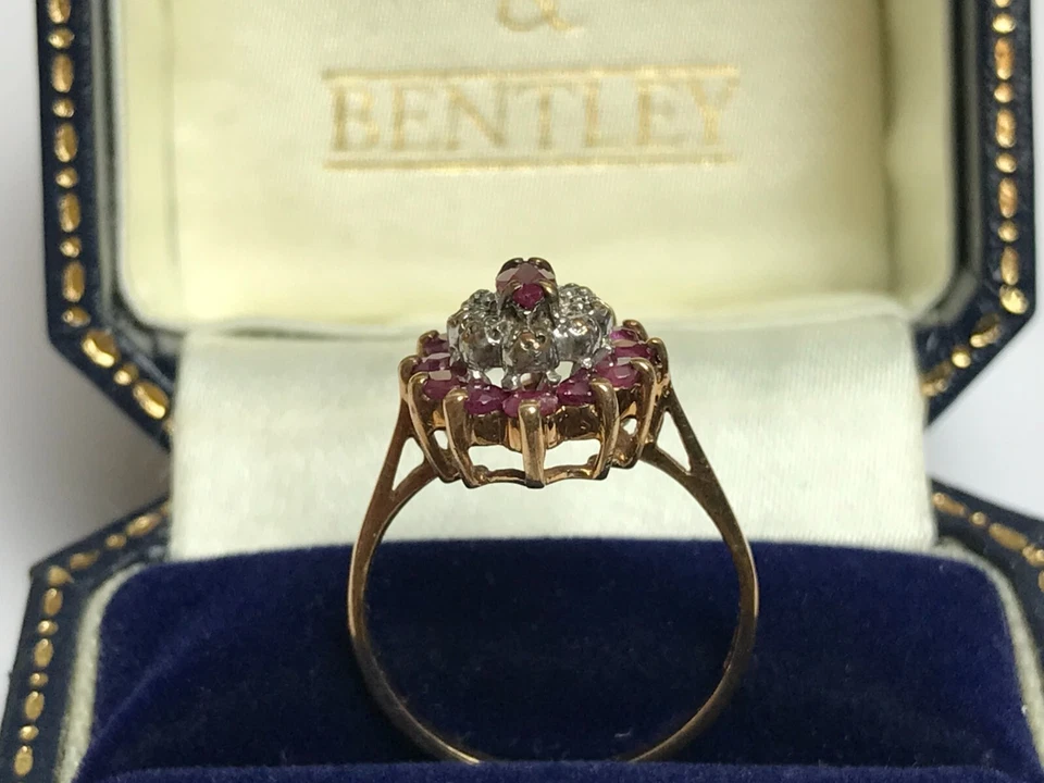 1989 Ruby & Diamond Cluster 9ct Gold Vintage Ring Size L - Image 3 of 4