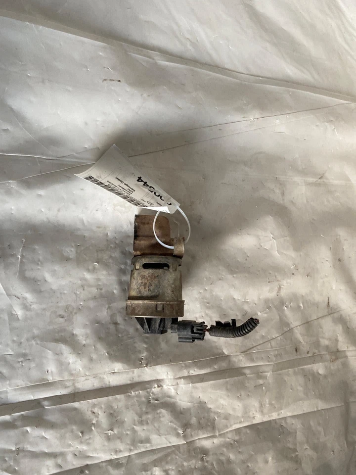 2000 - 2006 CHEVROLET MALIBU Exhaust Gas Recirculation Valve PIN 12581878 - Image 2 of 4