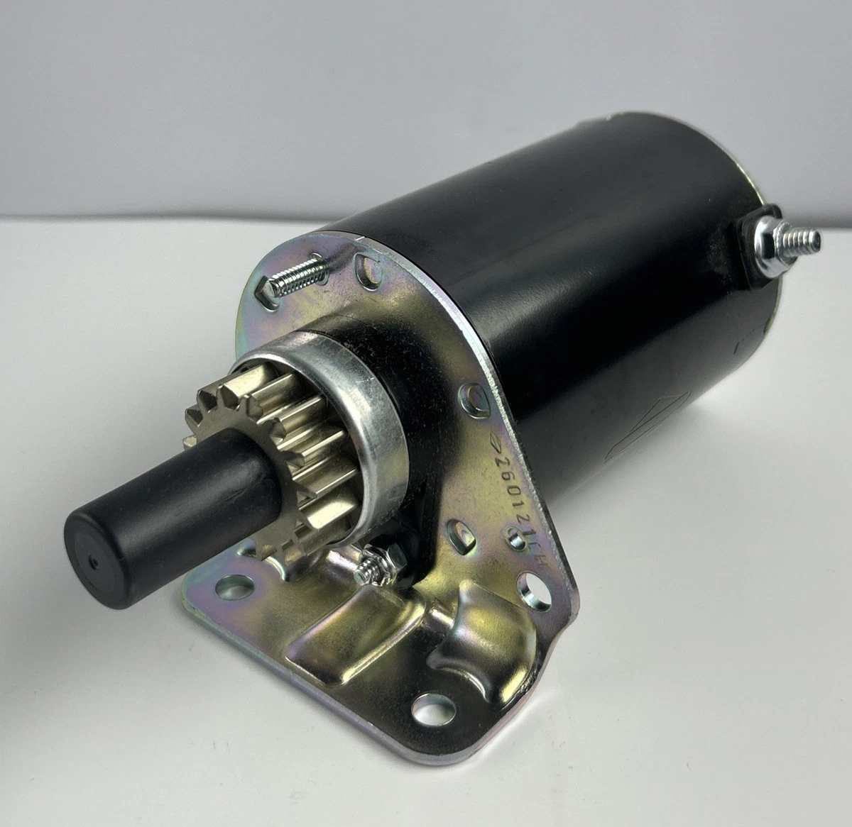Briggs & Stratton 590476 Starter Motor OEM photo 2