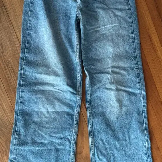 Zara Light Wash Denim Jeans EUR 32 Wide Leg Casual Pants - Pre-Owned