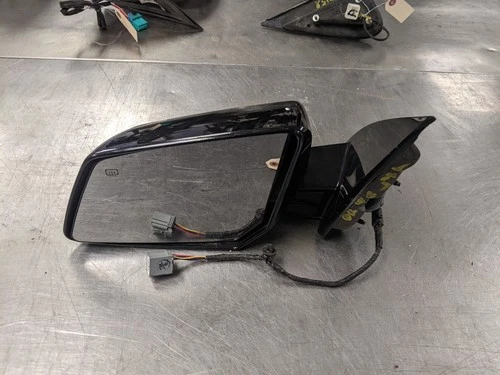 Driver Left Side View Mirror For 07-08 GMC Acadia  3.6 15922951