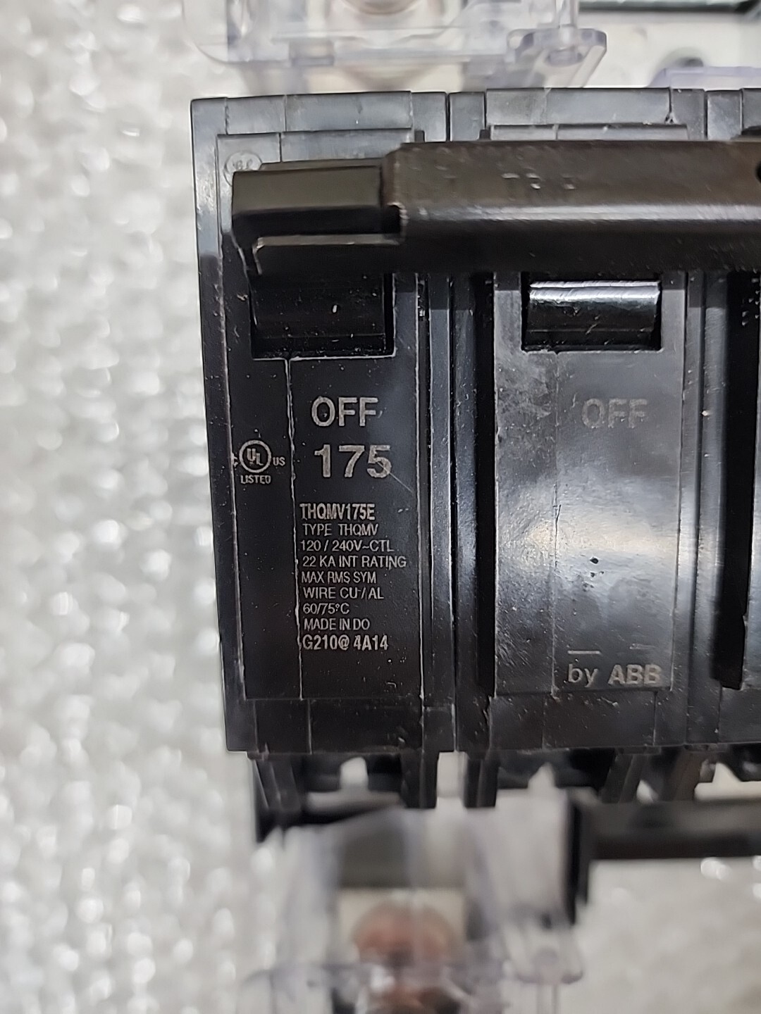 GE, THQMV175E, Circuit Breaker, 175 Amps 120/240V  (  NEW  )