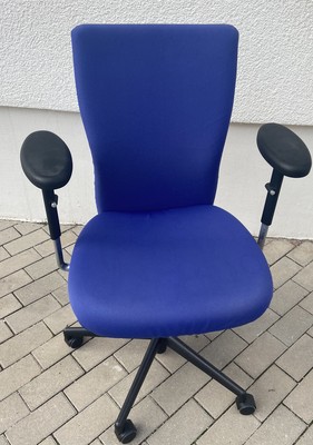 Vitra T-Chair Bürostuhl Drehstuhl Bürodrehstuhl Stoff Blau Gestell schwarz