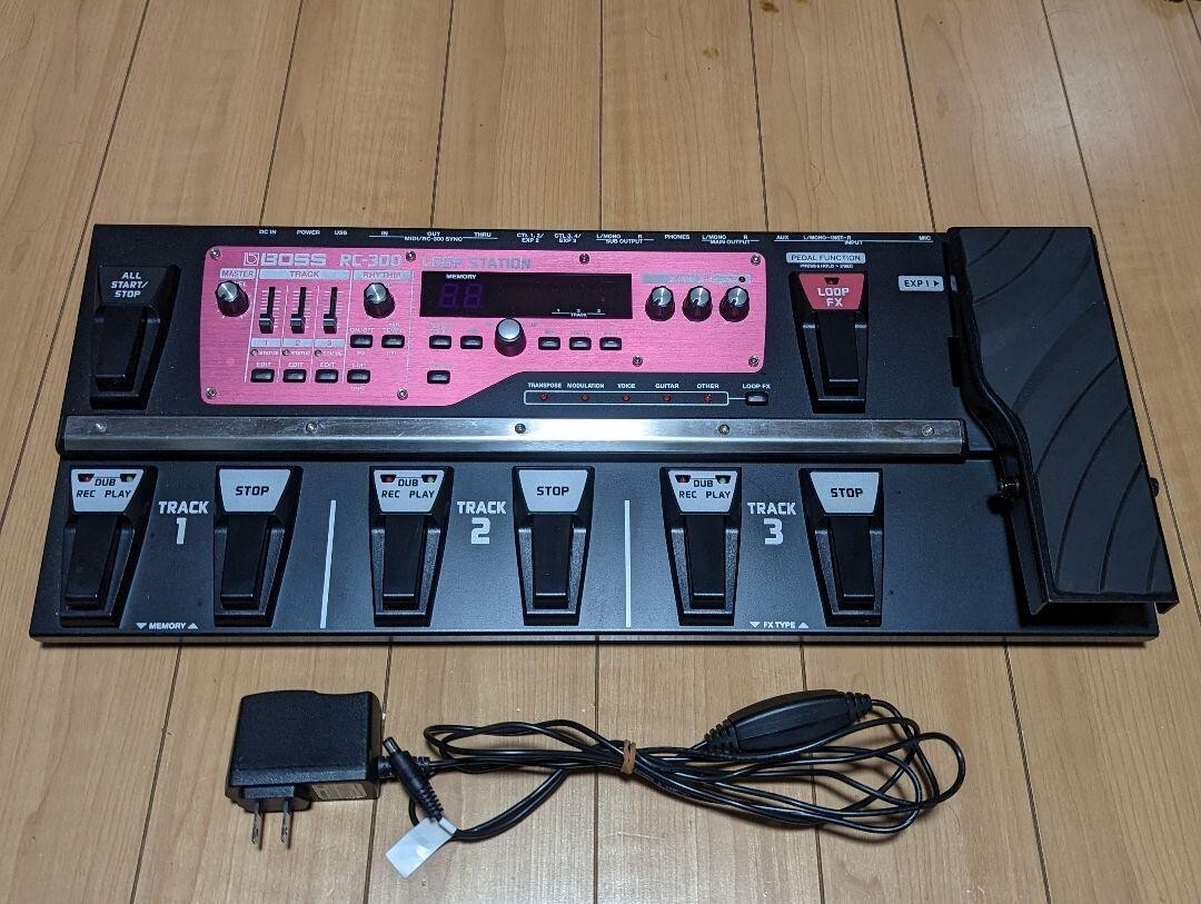 Boss RC-300 LOOP STATION (美品) Amazon.com: Boss RC-300 Loop Station 3-track Looper Pedal