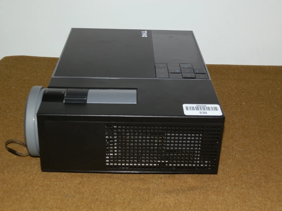 Dell 1510X DLP Digital Projector - Lamp Hours : 1209 Hours - HDMI - Image 3 of 4